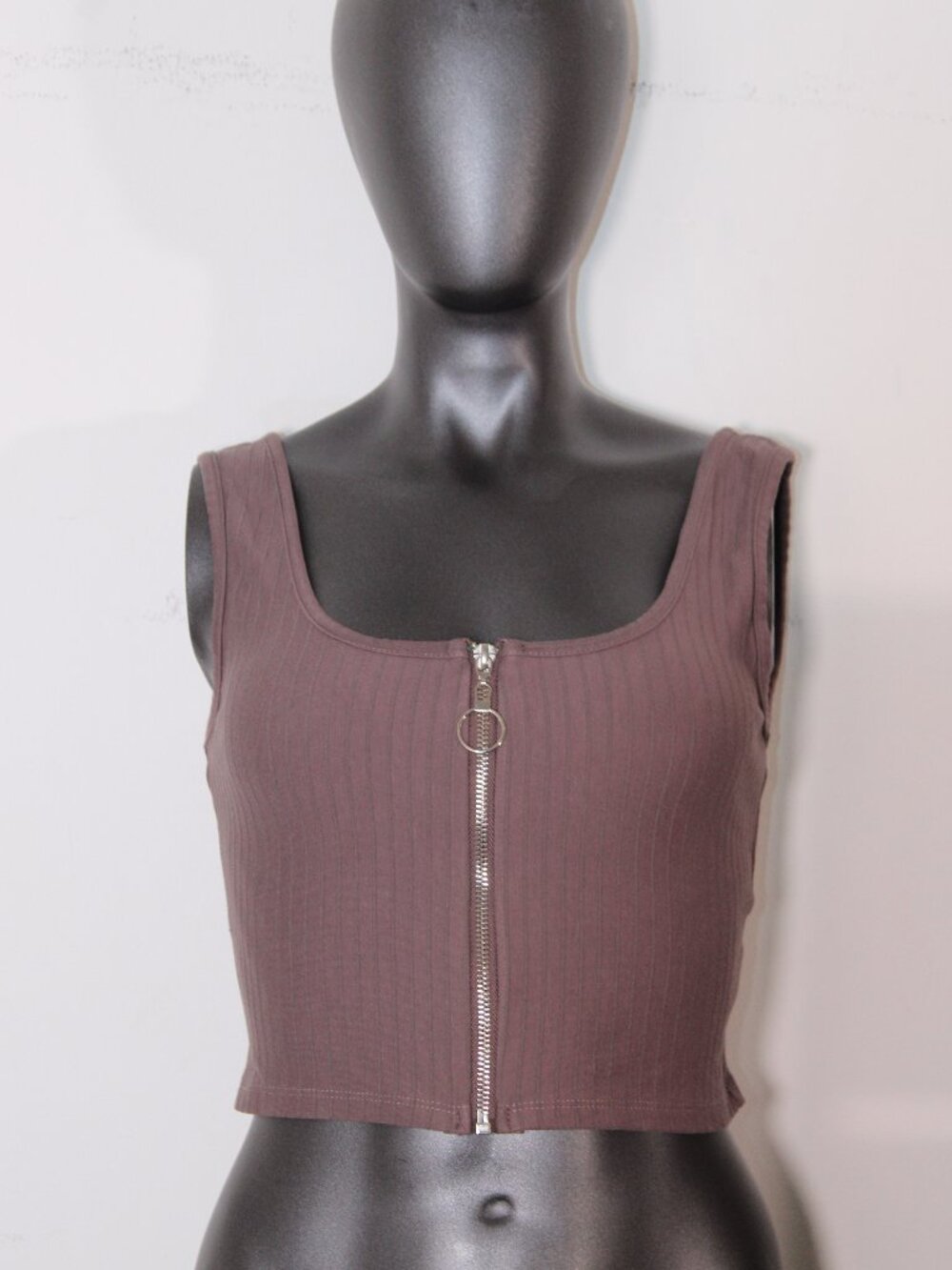 Iris ribbed top
